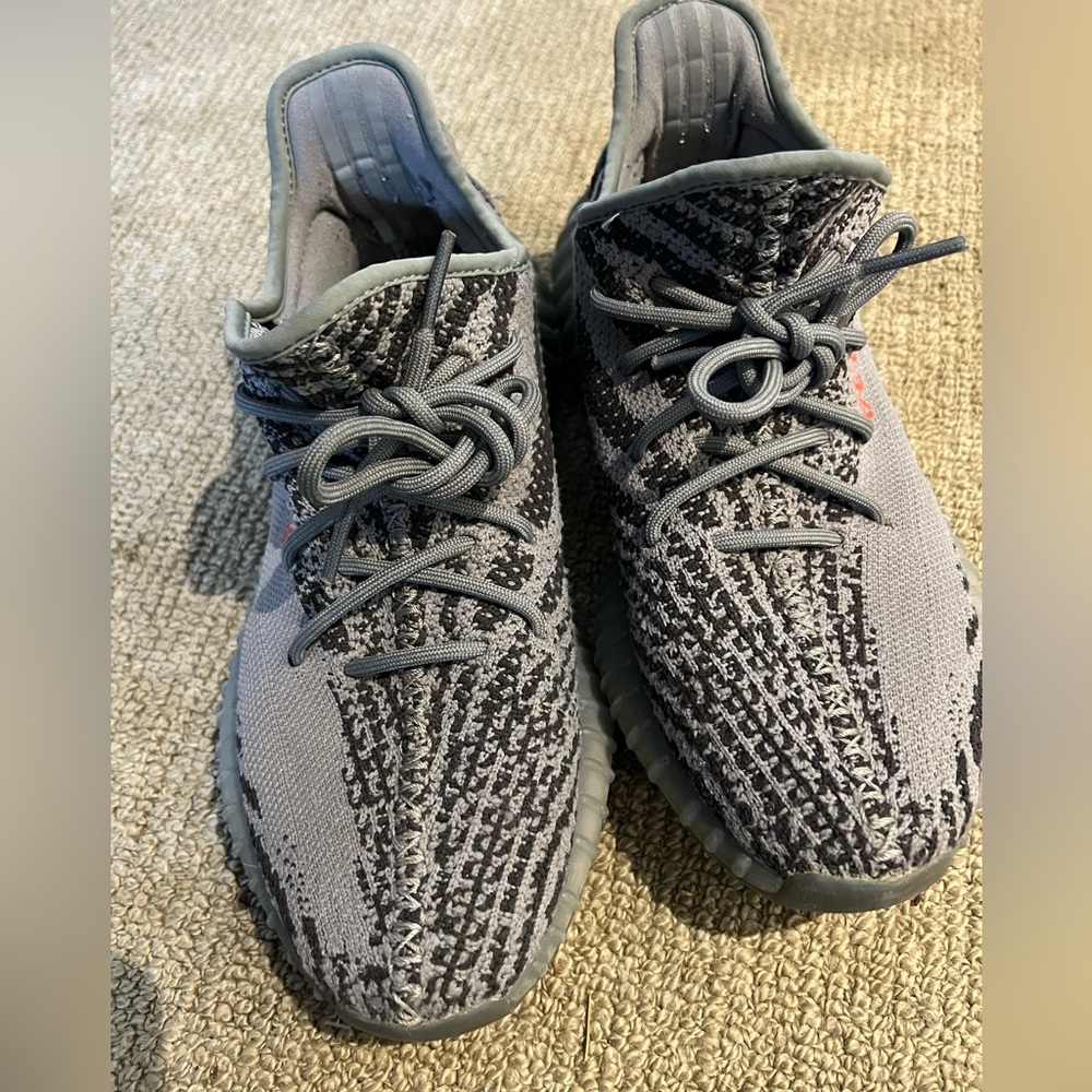 Yeezy Size 8.5 Adidas Yeezy Boost 350 V2 'Belugas